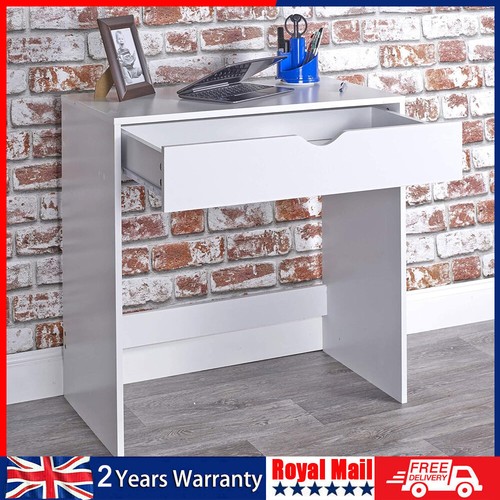 White wooden dressing - dressing, table