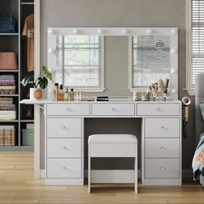 Vanity Desk with Power Outlet